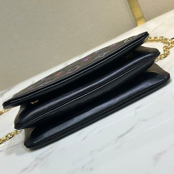 秋冬大セールルイヴィトン ポシェットクッサン ショルダーバッグ 偽物 M81693
