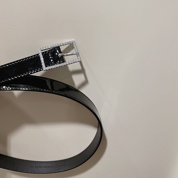 激安価格!サンローラン レーム スリム ベルト コピー Sac74091