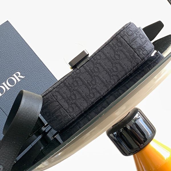 超限定♪ディオール SADDLE メッセンジャーバッグ スーパーコピー 1ADPO04