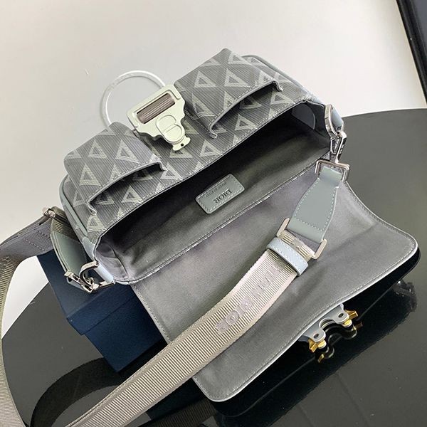 人気!【ディオール】CD ダイヤモンド キャンバス バッグ偽物 1ESME165CDP