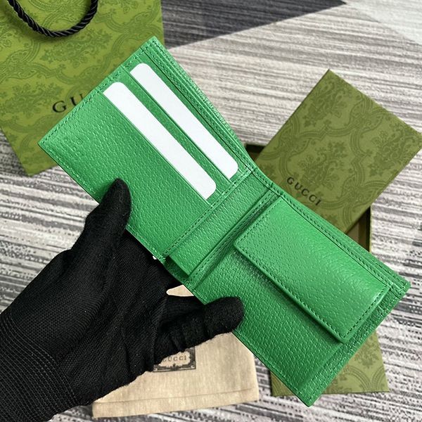 超希少!注目度抜群!グッチ GGスプリーム 二つ折り財布 偽物 guq39759