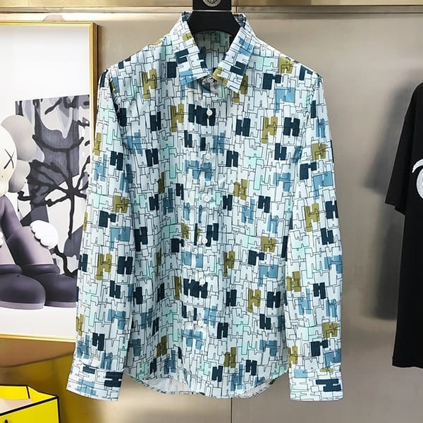 ★日本!!人気!エルメス 偽物 Coups de GouaH 長袖 スポーティフィットシャツ err93710