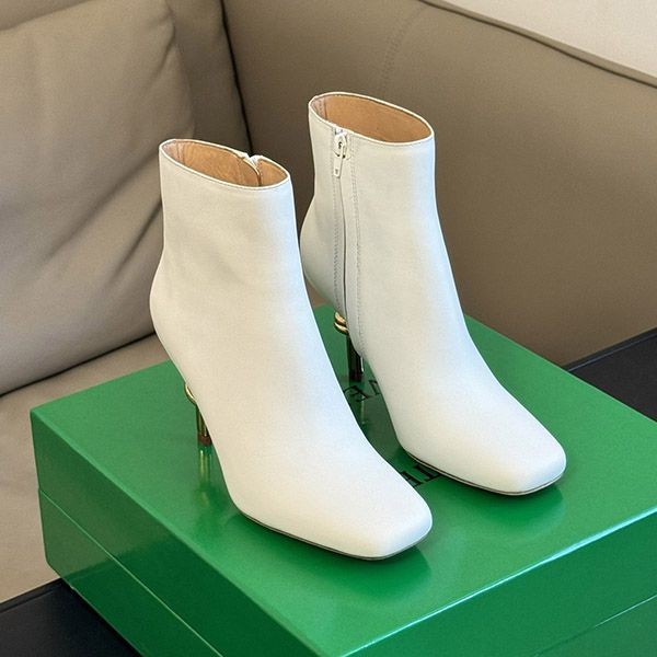 ボッテガヴェネタ ノット アンクルブーツ 偽物 bob97278