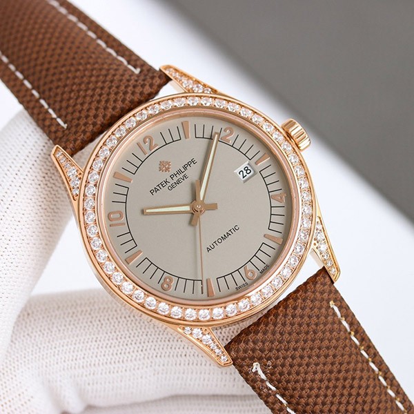 ★日本!!人気!パテックフィリップ 偽物 カラトラバ オフィサー pam96507