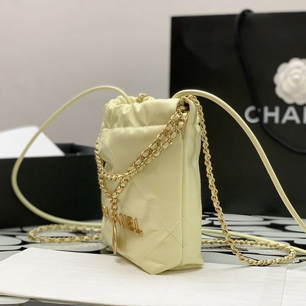注目度抜群!シャネル CCロゴ ミニ ハンドバッグ 偽物 shz54127