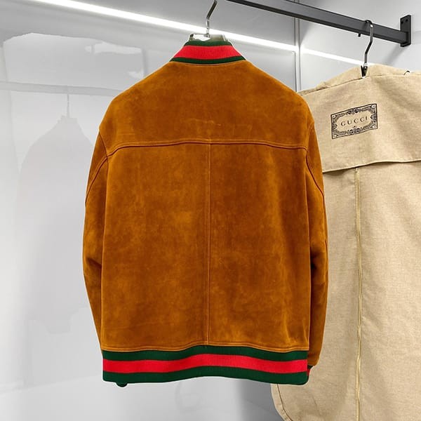 グッチ スーパーコピー ロゴ ブローグレザー ボンバージャケット gus25761