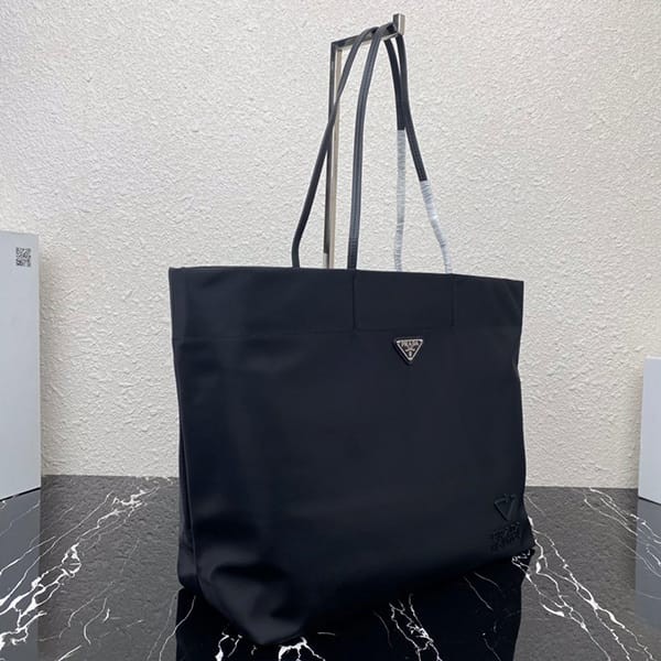 プラダ★Re Nylon xサフィアーノレザー トートバッグ 偽物 puq35309