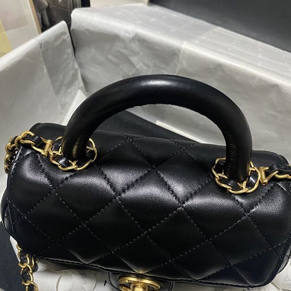 〔かわいいデザイン♪〕シャネル トップハンドルバッグ コピー N級品 AS4573