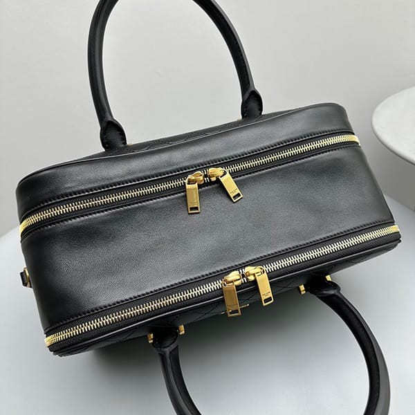 完売必至サンローラン 偽物 リヤダッフル ハンドバッグ Sak17272
