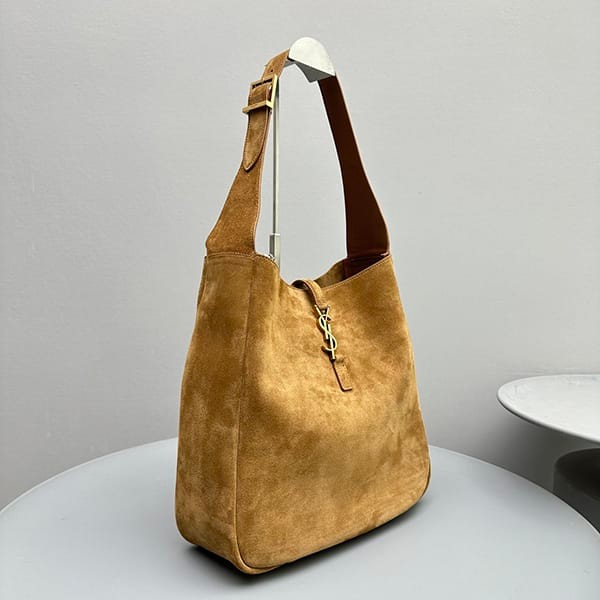 サンローラン 偽物 スモールスープル スムースレザーバッグ 2サイズ Sac52225