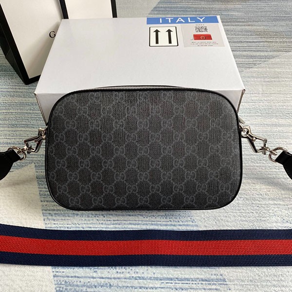 グッチ GGスプリーム キャンバス クロスボディバッグ コピー 574886K5RLN1095