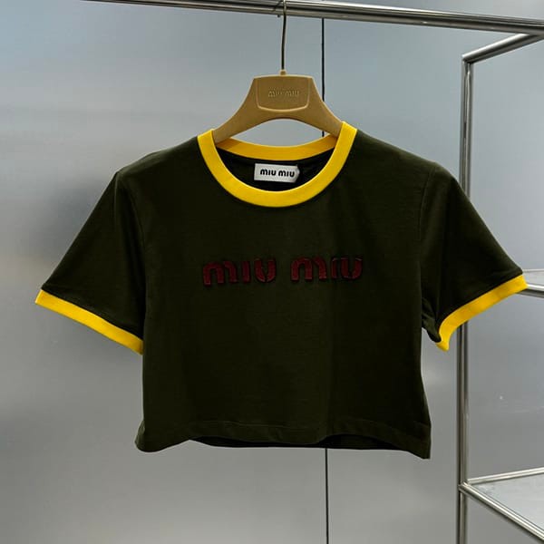 ミュウミュウ 偽物 ロゴ コットン クロップド Tシャツ myr04270