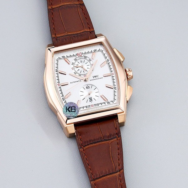 IWC コピー アイダブリューシー ダヴィンチ クロノグラフ IW376402