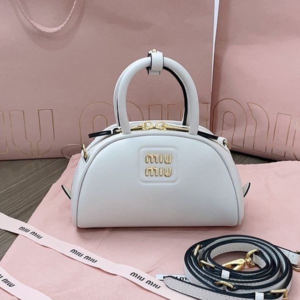 ミュウミュウ レザー トップハンドルバッグ myb98352