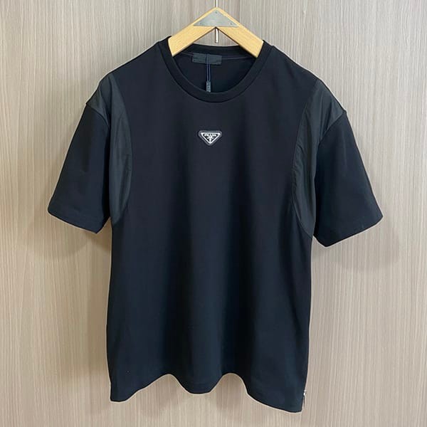 プラダ トライアングルロゴ コットンTシャツ パロディ ホワイト