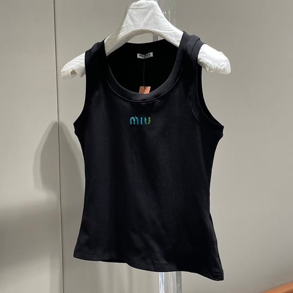 目を惹くカラーミュウミュウ スーパーコピー ロゴ コットンTシャツ 2色 myz77338