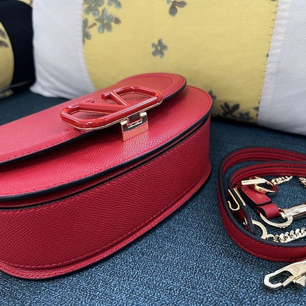 お洒落 ヴァレンティノ コピー V Logo Leather ショルダーバッグ Vuc53507