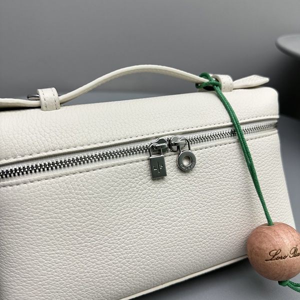 ロロピアーナ エクストラ N級品ポケット ポーチ L19 ショルダー バッグ roi90320
