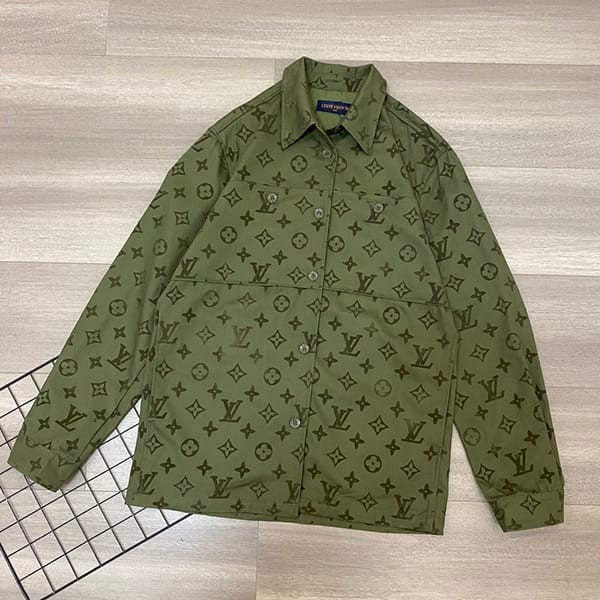 絶対欲しい!ルイヴィトン n級品 モノグラムコットンオーバーシャツ vuj00900