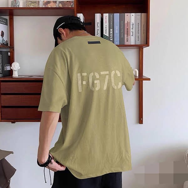 フィアオブゴッド FG7Cロゴ 半袖 Tシャツ 偽物 fir69138