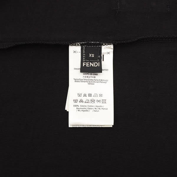 フェンディ バッグ バグズ ロゴ コットン Tシャツ 偽物 fez75000