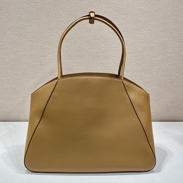 目を惹くカラー プラダ ラージ レザー トートバッグ pui21265