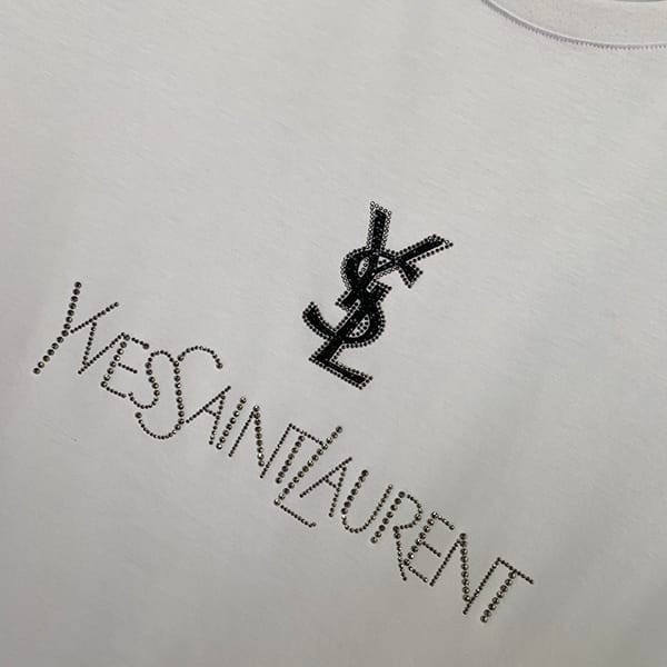 送料込サンローラン シグネチャーロゴ Tシャツ フェイク 2色 Sax36233