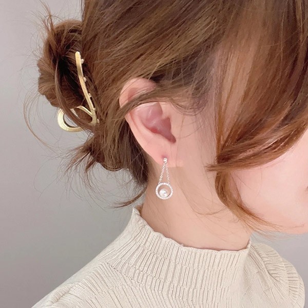 ミキモト ピアス コピー サークルモチーフ ダイアモンド シルバー mia94260