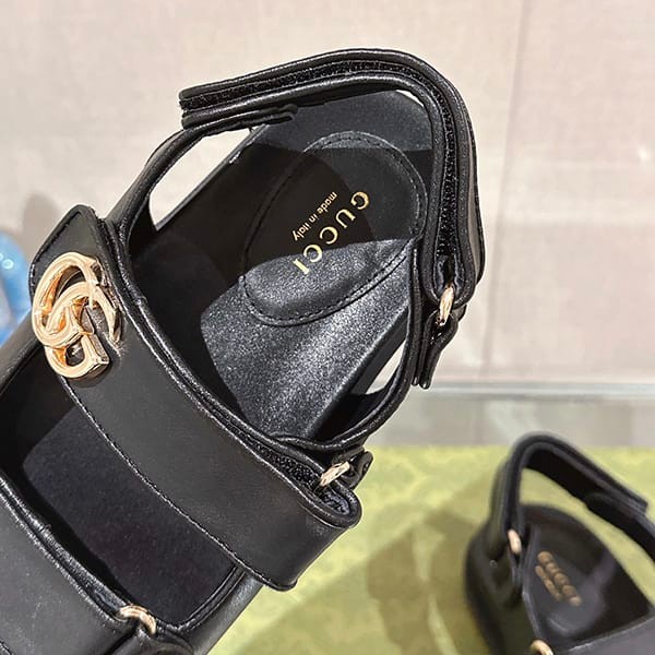 超希少!グッチ スーパーコピー モリッツGGレザーサンダル guq28177