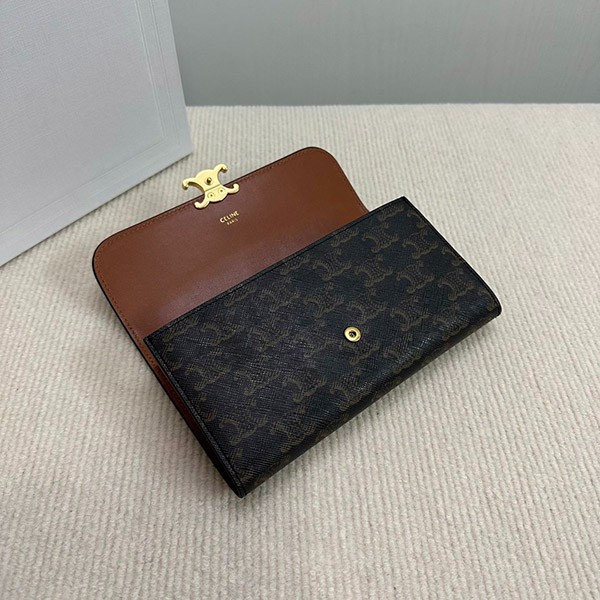 セリーヌ コピー ラージ トリオンフ フラップウォレット 二つ折り長財布 PVC レザー ダークブラウン Ceq17479