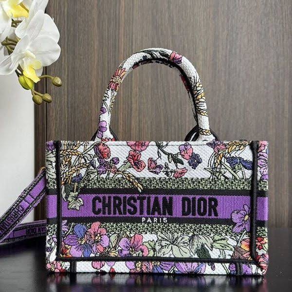 ディオール《BOOK TOTE》偽物 ミニバッグ deg40823