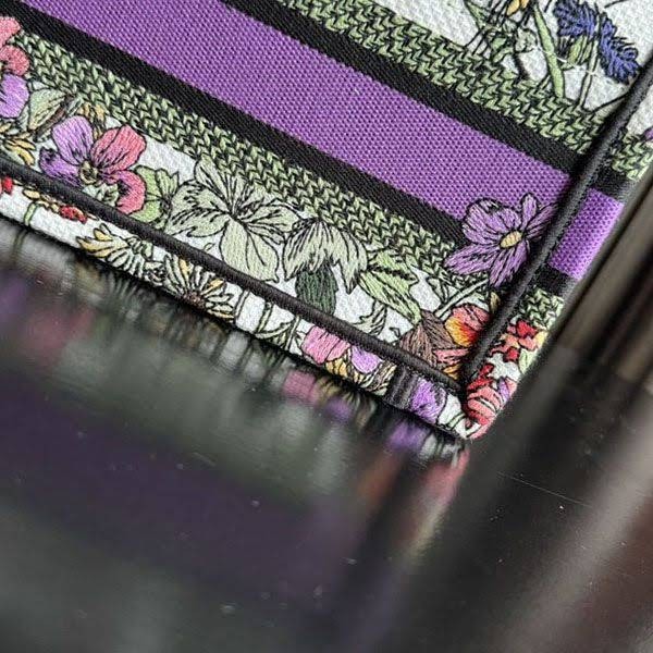 ディオール《BOOK TOTE》偽物 ミニバッグ deg40823