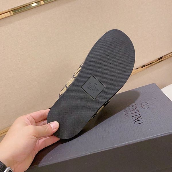 ヴァレンティノ トワル イコノグラフ サンダル パチモン Vui86824