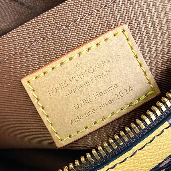 【コーデのアクセントに♡】ルイヴィトン 偽物 LV チェス・メッセンジャー N40547