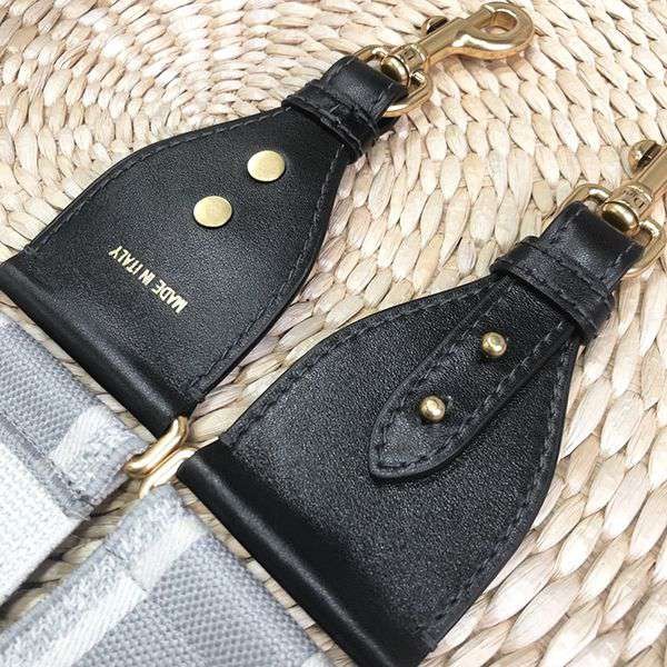 定番人気 ディオール ショルダーストラップ N級品 S8553CBTE