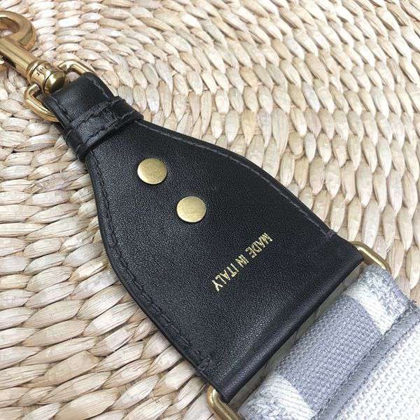 定番人気 ディオール ショルダーストラップ N級品 S8553CBTE