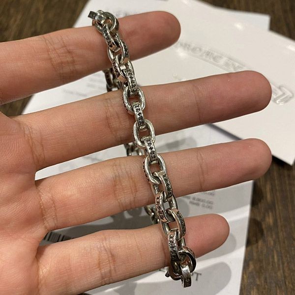 n級 おすすめ クロムハーツ コピー ロゴチェーンブレスレット silver Kut28215