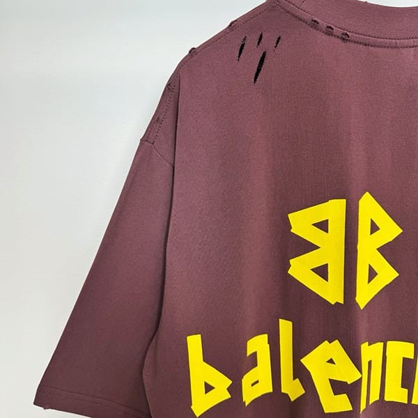 バレンシアガ n級品 TAPE TYPEロゴ 半袖 Tシャツ baz63564