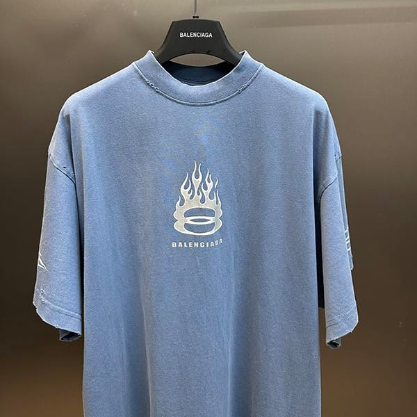 【B】バレンシアガ ロゴシャツ 40 希少バレンシアガ コピー Burning Unity Tシャツ ロゴ 半袖 コットン