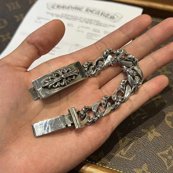 超限定♪クロムハーツ フローラルクロス ID ブレスレット 偽物 Kup74724