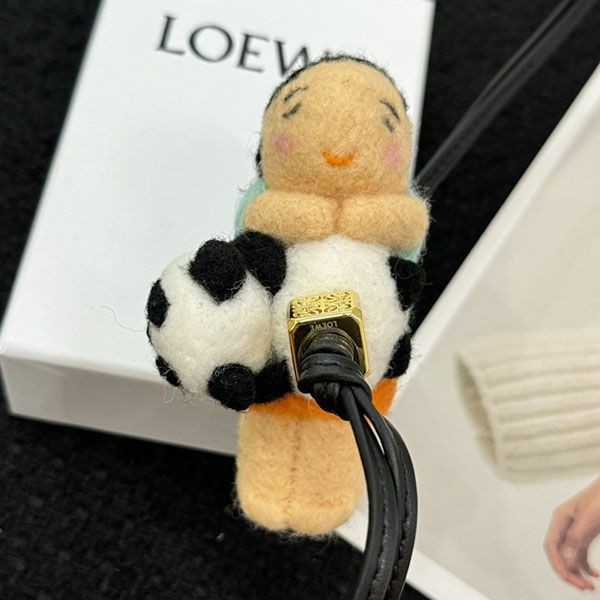 ロエベ カーフスキン コピー バッグチャーム low19892