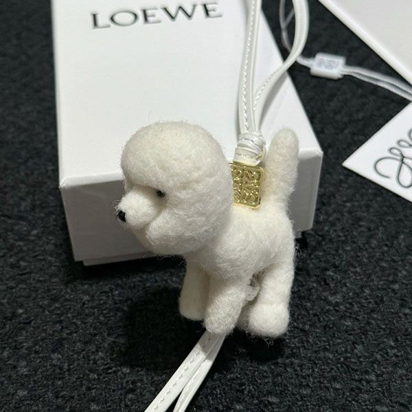 追跡付き 安い ロエベ チャウチャウ N級品 チャーム lov43942