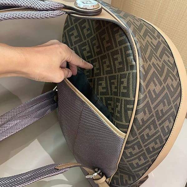 秋冬大セールフェンディ n級品 ブラウン FF ファブリック バックパック fem45050