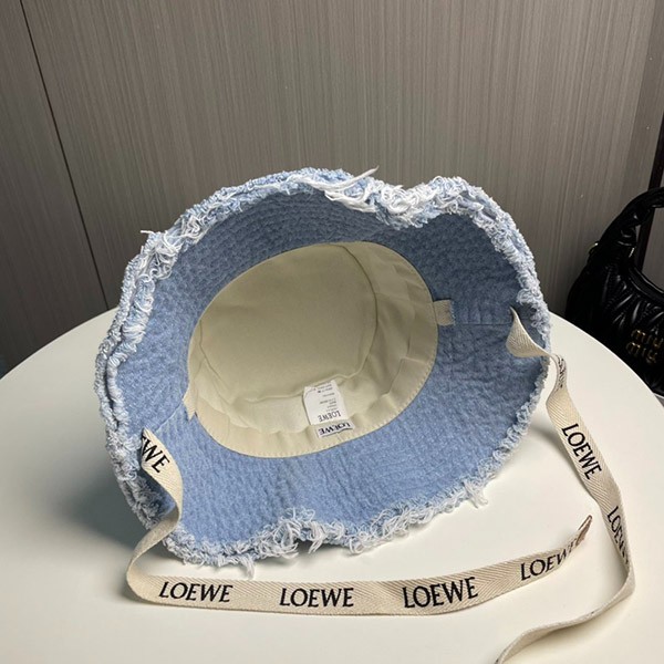 お出かけに最適♪ロエベ フレイド フィッシャーマン ハット 偽物
