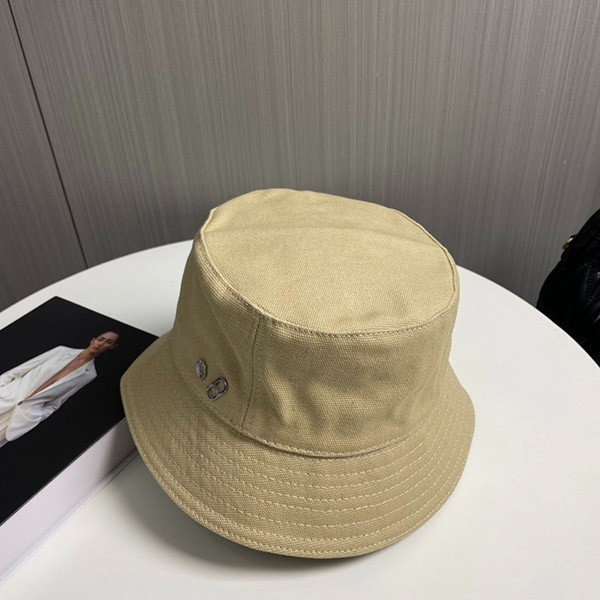 【お出かけに最適♪】エルメス Calvi シーシェルバケットハット コピー H241065