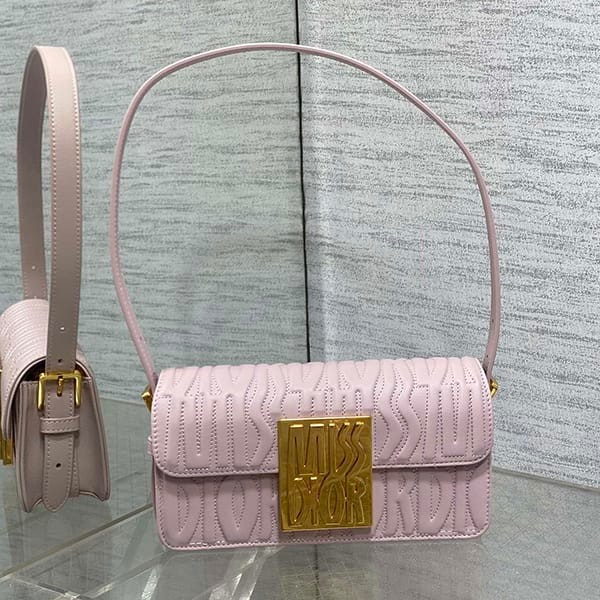 n級 おすすめMiss ディオール 偽物 Allover キルティング カーフスキン バッグ des40657