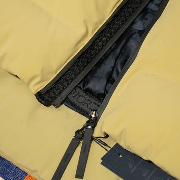 ディオール Descente