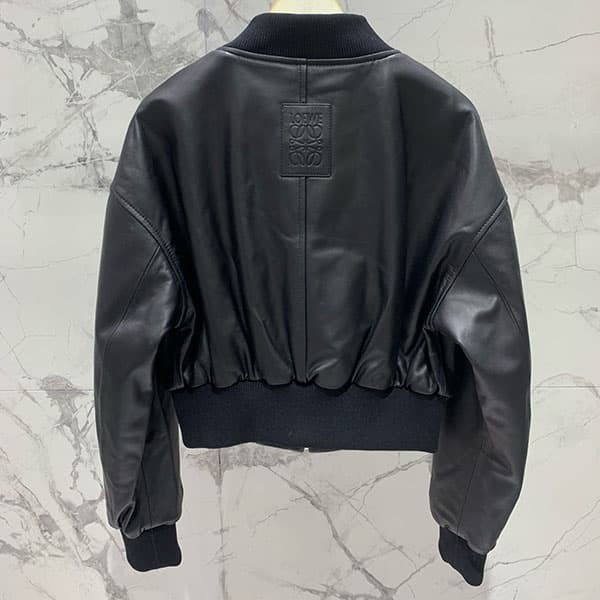 絶対欲しい!ロエベ ブラックレザージャケット lot43491