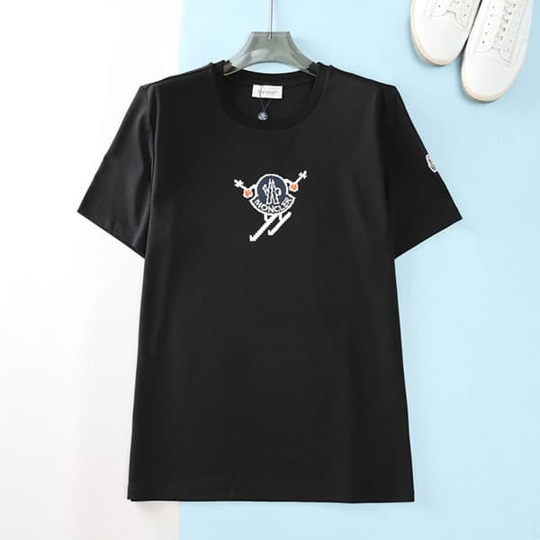 お洒落 モンクレール Tシャツ フェイク メンズ SKI LOGO Tシャツ mos72919