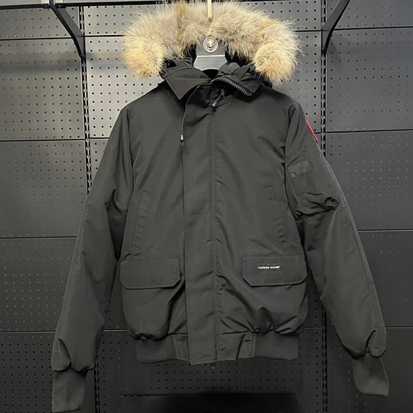 大人気!カナダグース マクミラン ダウンジャケット レプリカ Cad07955